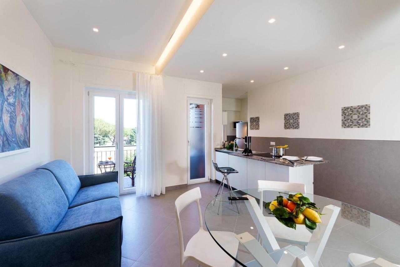 Marina Piccola Apartment Sorrento Exterior photo