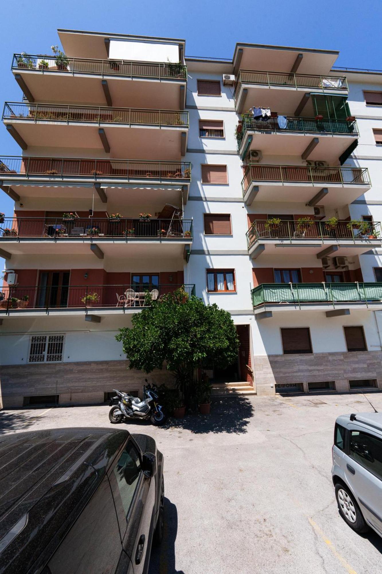 Marina Piccola Apartment Sorrento Exterior photo